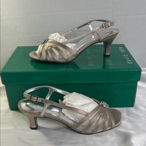 David Tate Women's Cheer Champagne Strappy Heels Size 6.5 WW New in‎ Box